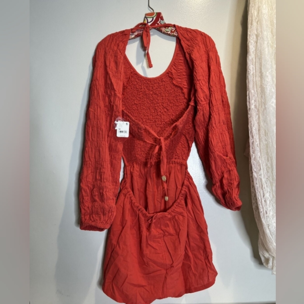 ❤️‍🔥FP Brandi Romper Smocked Balloon Long Sleeve Open back Playsuit - Picture 4 of 8
